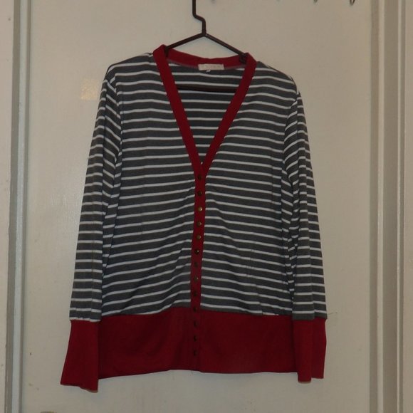 Hipster Row Sweaters - Hipster Rown Gray White Red Many Snaps Cardigan Sz 2XL